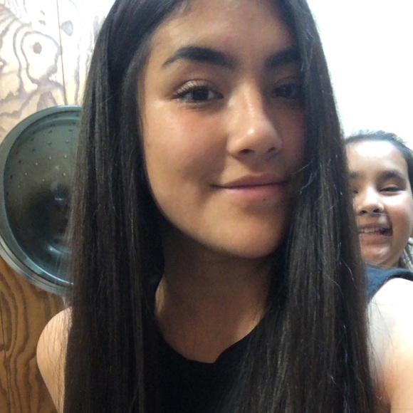 Meet your Posher, Raquel - Picture 1 of 1